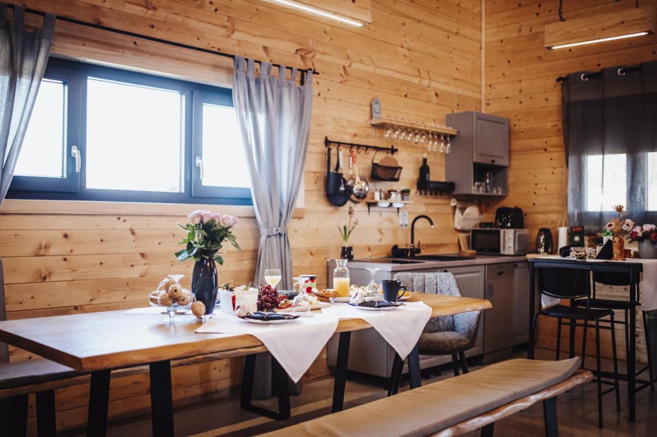 Holiday Home Nightswim Inn Vrbovec Zewnętrze zdjęcie